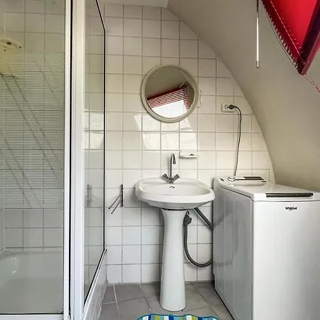 Stunning In With Wifi